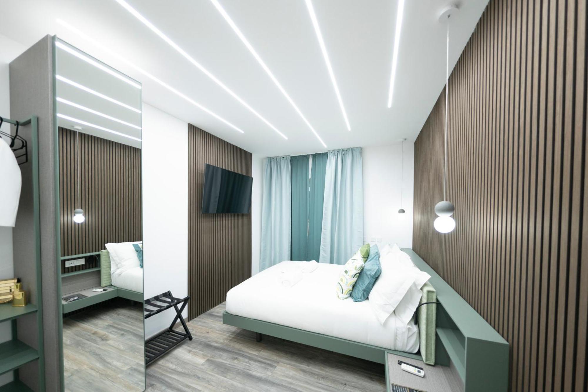 New Luxury Rooms ローマ エクステリア 写真